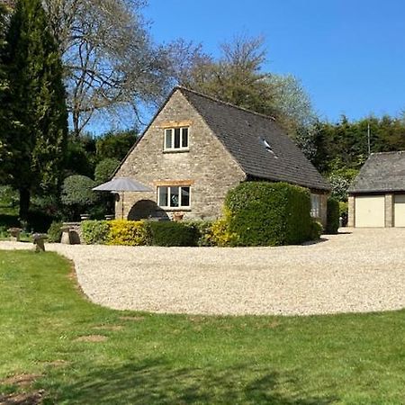 Far Hill Cottage Wyck Rissington Zewnętrze zdjęcie